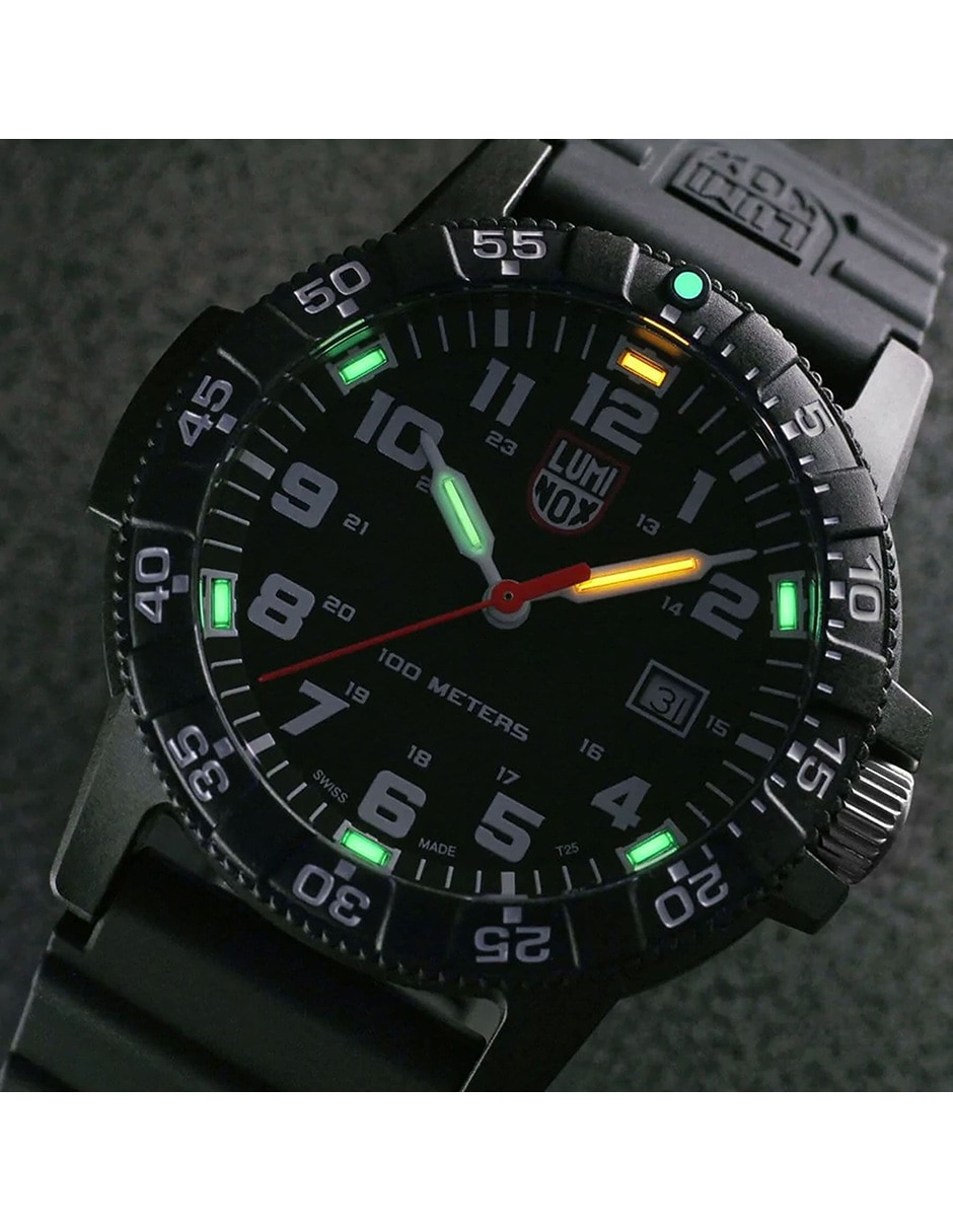 Reloj Leatherback Sea Turtle Giant 0320 Series para hombre XS.0321.L