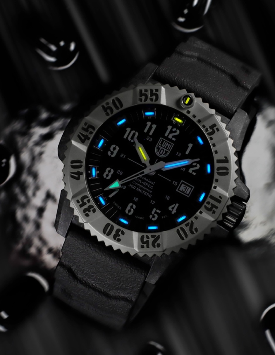 Reloj MIL-SPEC Series para hombre XL.3351.1.SET