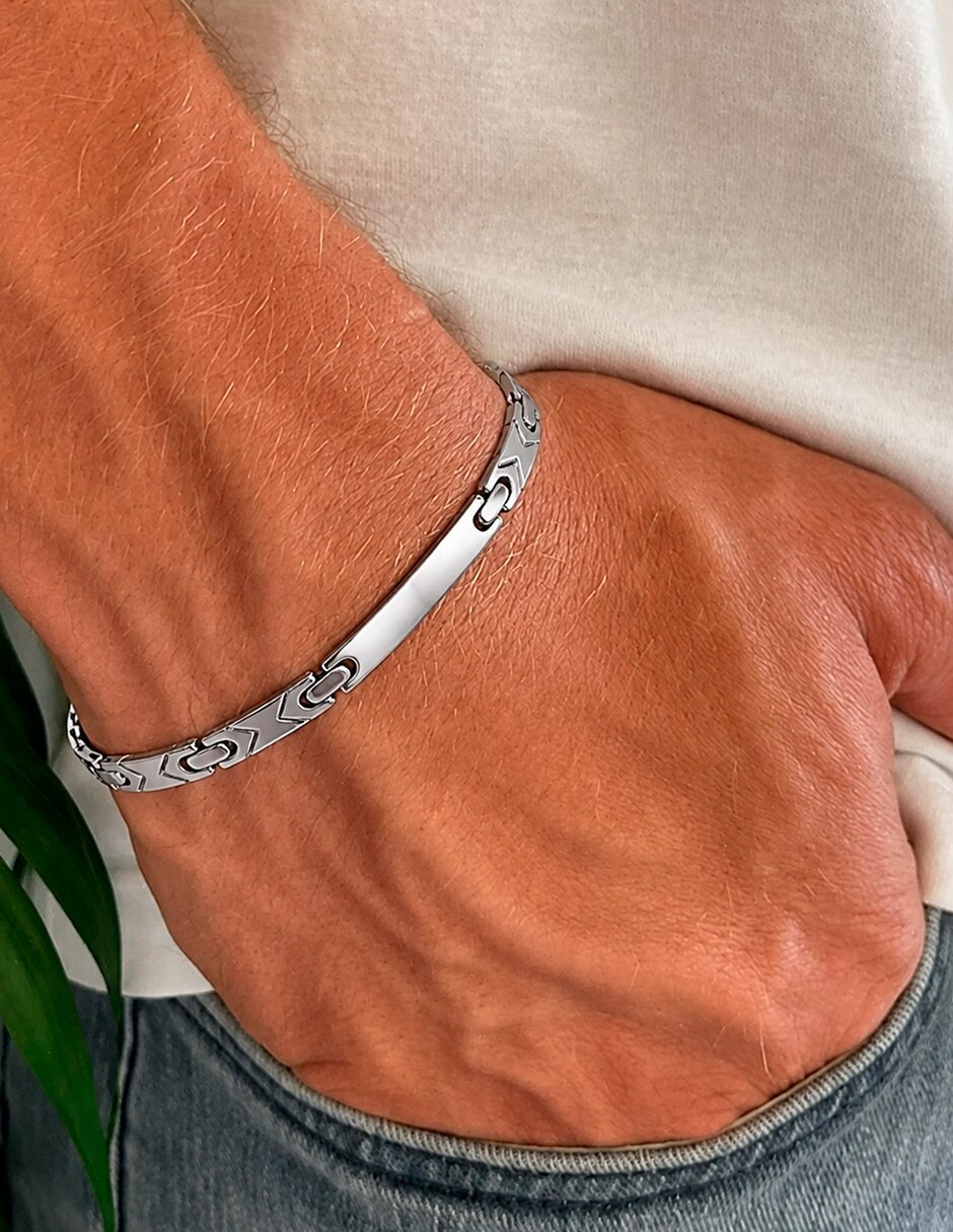 Pulsera con acabado pulido 4